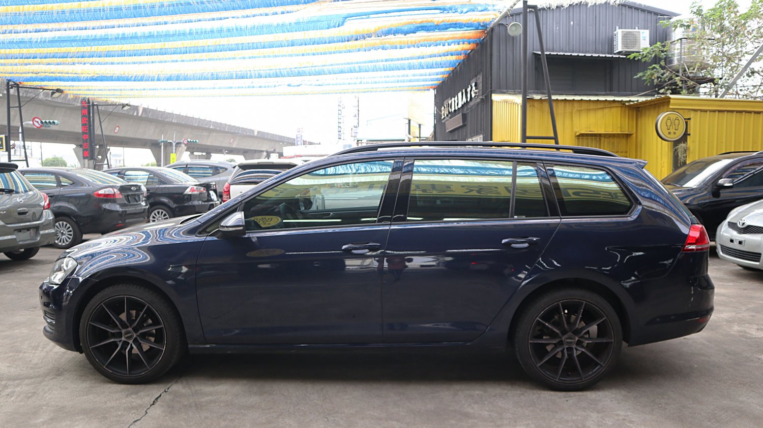 VW 福斯 / Golf / 2014年 / 2014年 VW Golf  藍色 福斯中古車 / 九肇匯元汽車 (台南) VW 福斯 / Golf / 2014年 / 2014年 VW Golf  藍色 福斯中古車 / 九肇匯元汽車 (台南)