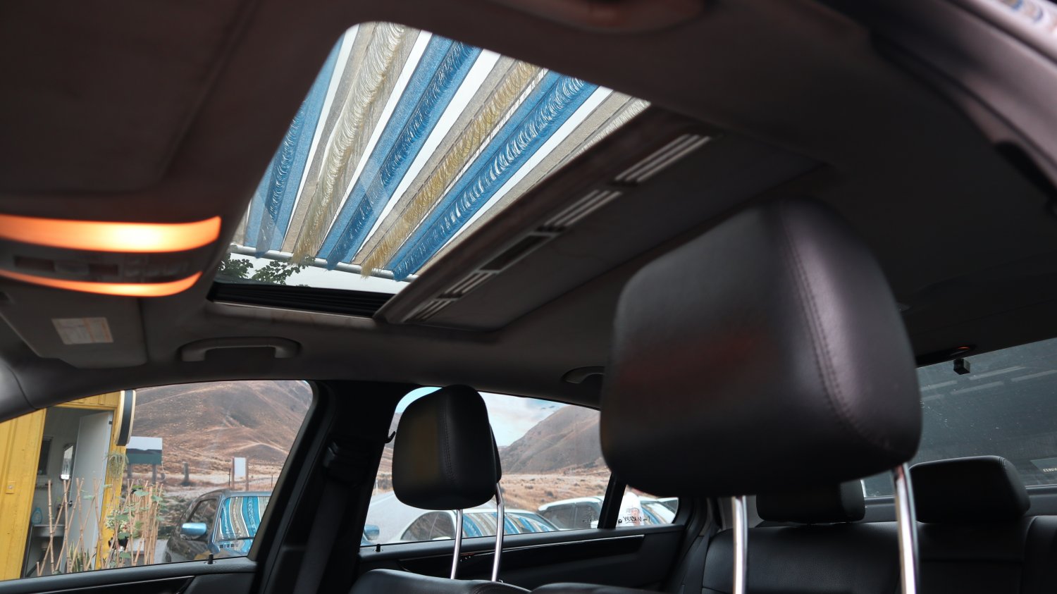 Benz 賓士 / E-Class / 2012年 / 2012年 Benz E200 黑色 賓士中古車 / 九肇匯元汽車 (台南) Benz 賓士 / E-Class / 2012年 / 2012年 Benz E200 黑色 賓士中古車 / 九肇匯元汽車 (台南)