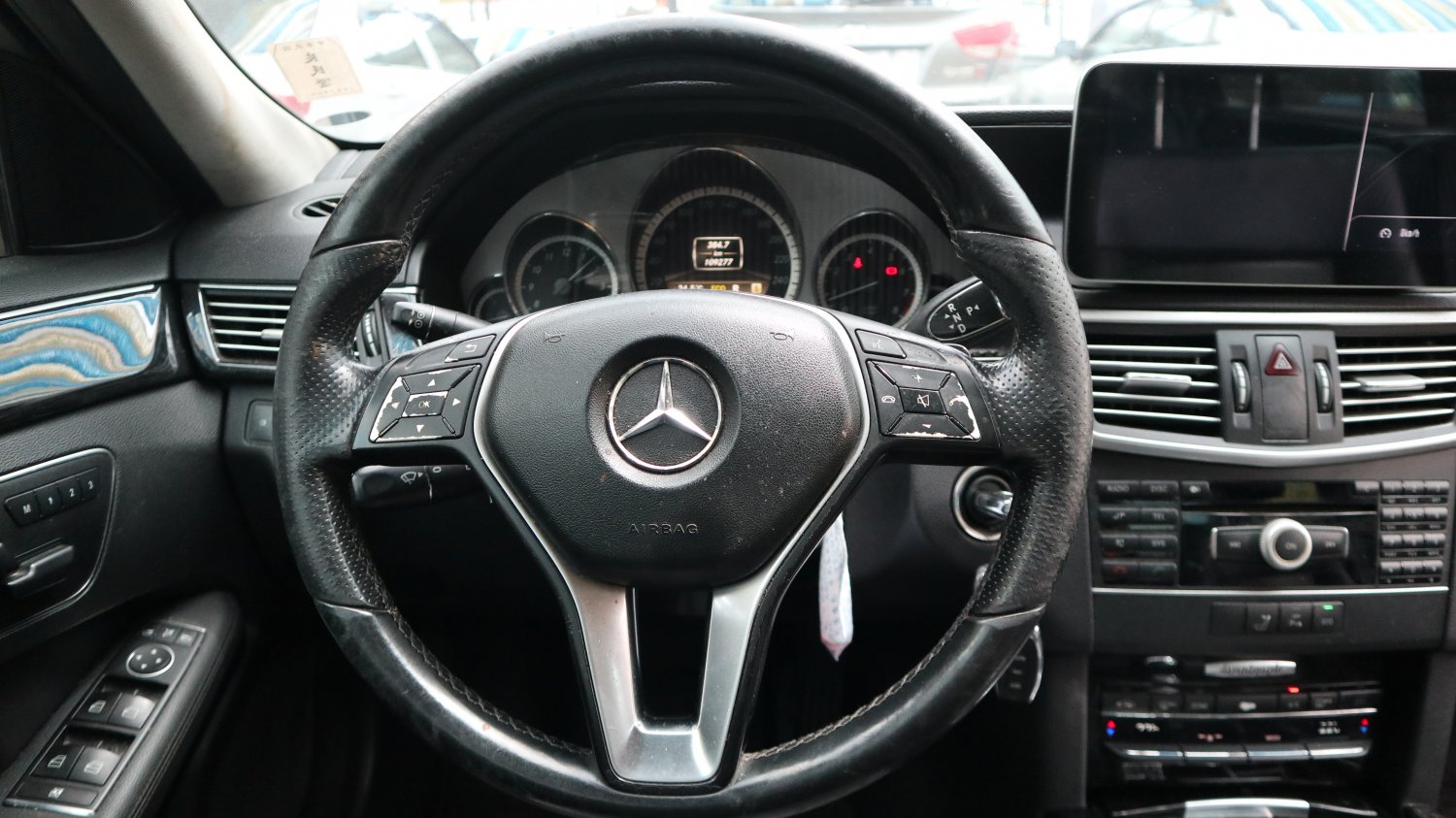 Benz 賓士 / E-Class / 2012年 / 2012年 Benz E200 黑色 賓士中古車 / 九肇匯元汽車 (台南) Benz 賓士 / E-Class / 2012年 / 2012年 Benz E200 黑色 賓士中古車 / 九肇匯元汽車 (台南)
