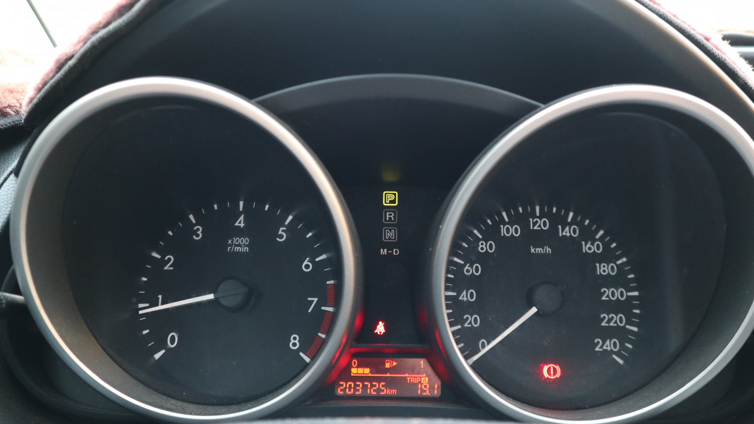 Mazda 馬自達 / Mazda 5 / 2013年 / 2013年 Mazda 5 銀色 馬自達中古休旅車 / 九肇匯元汽車 (台南) Mazda 馬自達 / Mazda 5 / 2013年 / 2013年 Mazda 5 銀色 馬自達中古休旅車 / 九肇匯元汽車 (台南)