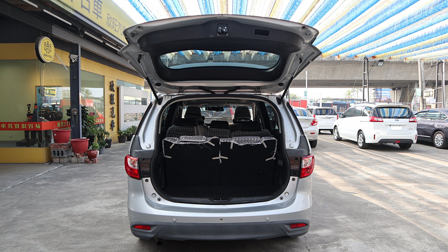 Mazda 馬自達 / Mazda 5 / 2013年 / 2013年 Mazda 5 銀色 馬自達中古休旅車 / 九肇匯元汽車 (台南) Mazda 馬自達 / Mazda 5 / 2013年 / 2013年 Mazda 5 銀色 馬自達中古休旅車 / 九肇匯元汽車 (台南)