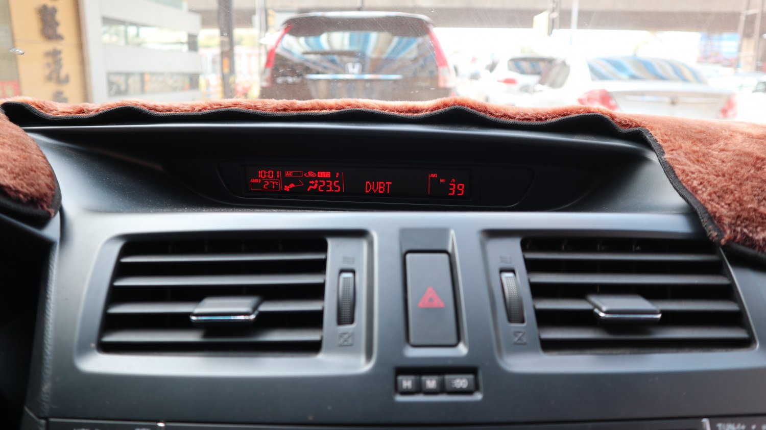 Mazda 馬自達 / Mazda 5 / 2013年 / 2013年 Mazda 5 銀色 馬自達中古休旅車 / 九肇匯元汽車 (台南) Mazda 馬自達 / Mazda 5 / 2013年 / 2013年 Mazda 5 銀色 馬自達中古休旅車 / 九肇匯元汽車 (台南)