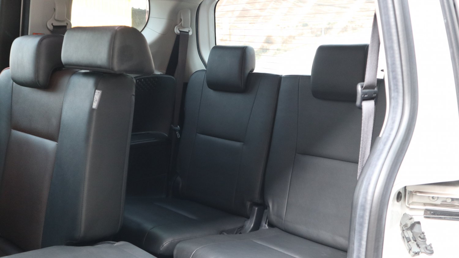 Toyota 豐田 / Sienta / 2016年 / 2016年Toyota Sienta 白色 豐田中古車 / 佳里興店(台南) Toyota 豐田 / Sienta / 2016年 / 2016年Toyota Sienta 白色 豐田中古車 / 佳里興店(台南)