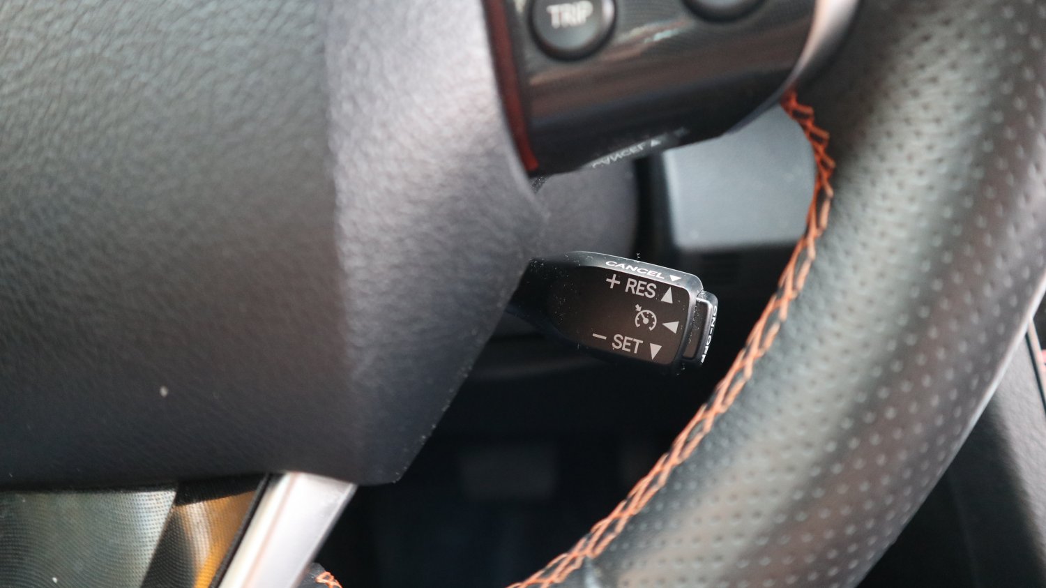 Toyota 豐田 / Sienta / 2016年 / 2016年Toyota Sienta 白色 豐田中古車 / 佳里興店(台南) Toyota 豐田 / Sienta / 2016年 / 2016年Toyota Sienta 白色 豐田中古車 / 佳里興店(台南)