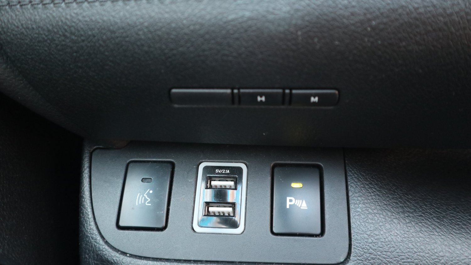 Toyota 豐田 / Sienta / 2016年 / 2016年Toyota Sienta 白色 豐田中古車 / 佳里興店(台南) Toyota 豐田 / Sienta / 2016年 / 2016年Toyota Sienta 白色 豐田中古車 / 佳里興店(台南)