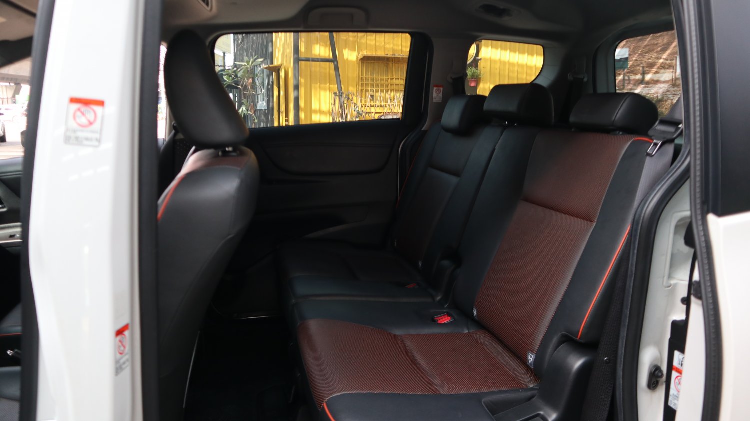 Toyota 豐田 / Sienta / 2016年 / 2016年Toyota Sienta 白色 豐田中古車 / 佳里興店(台南) Toyota 豐田 / Sienta / 2016年 / 2016年Toyota Sienta 白色 豐田中古車 / 佳里興店(台南)