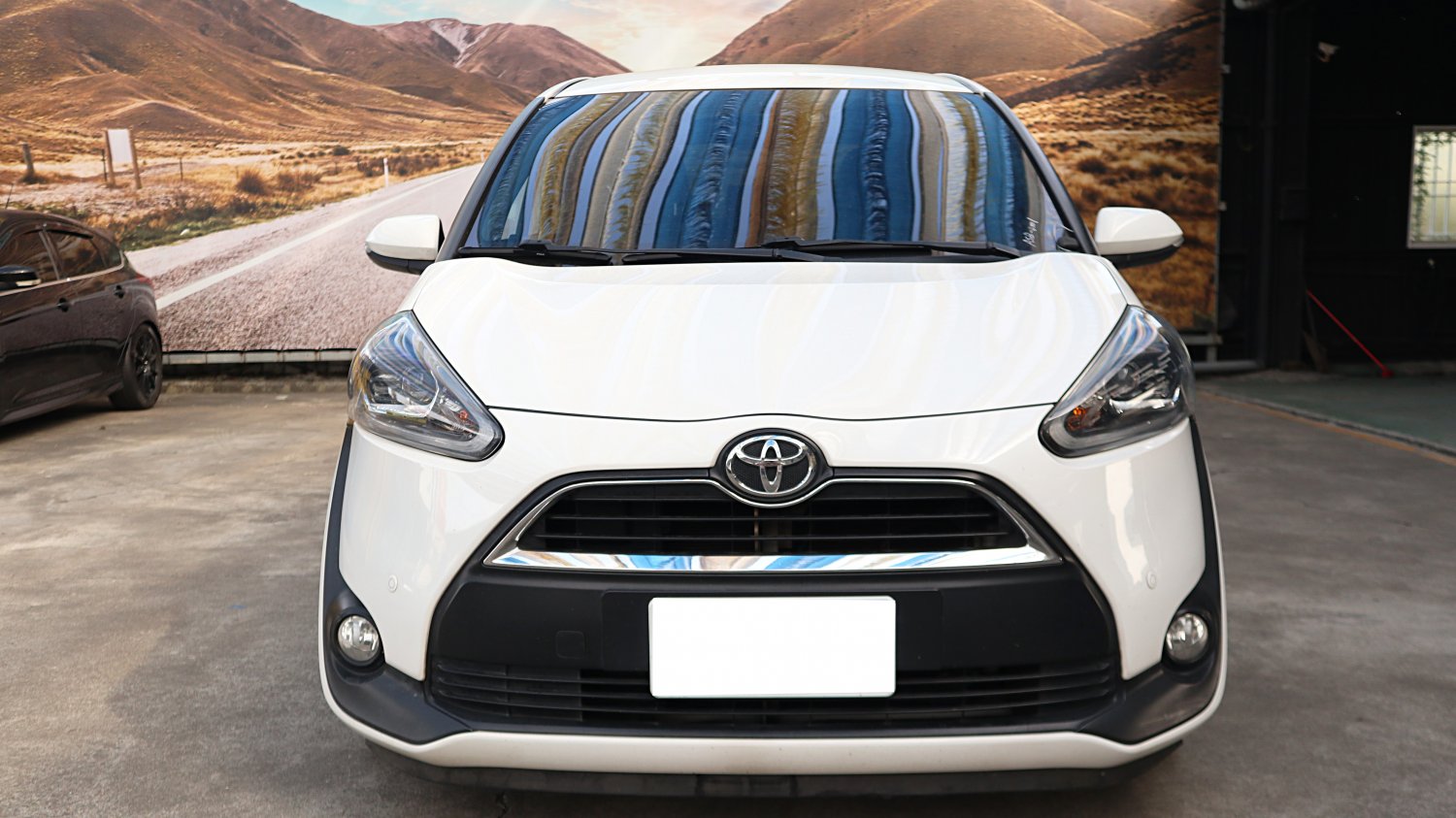 Toyota 豐田 / Sienta / 2016年 / 2016年Toyota Sienta 白色 豐田中古車 / 佳里興店(台南) Toyota 豐田 / Sienta / 2016年 / 2016年Toyota Sienta 白色 豐田中古車 / 佳里興店(台南)