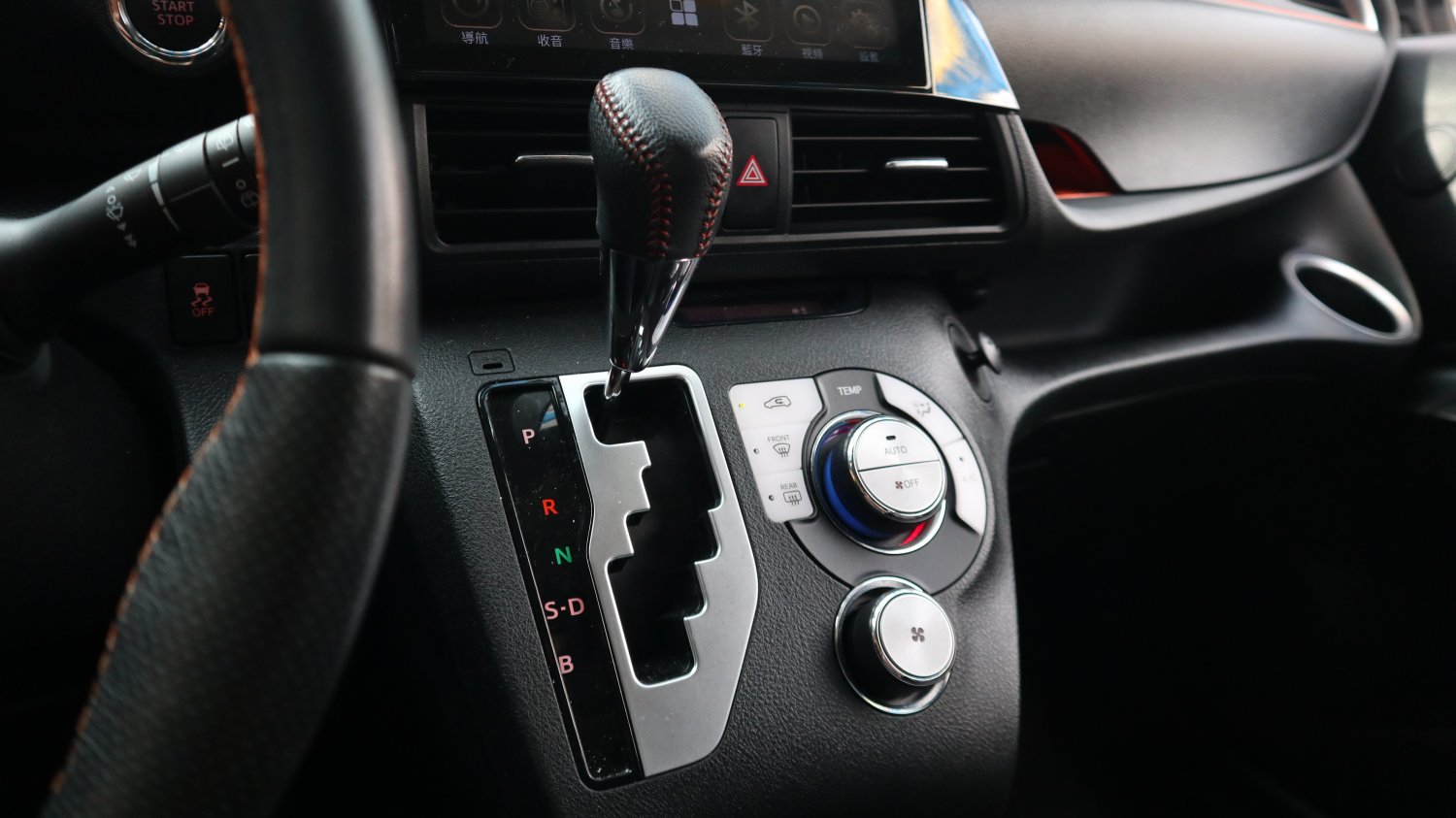 Toyota 豐田 / Sienta / 2016年 / 2016年Toyota Sienta 白色 豐田中古車 / 佳里興店(台南) Toyota 豐田 / Sienta / 2016年 / 2016年Toyota Sienta 白色 豐田中古車 / 佳里興店(台南)