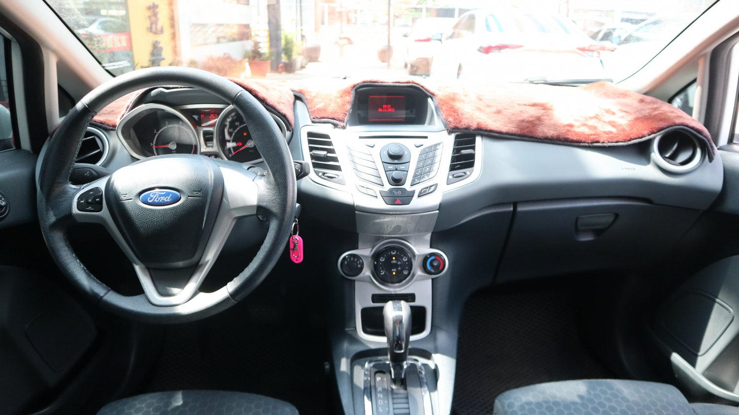 Ford 福特 / Fiesta / 2012年 / 2012年Ford Fiesta 白色 福特中古車 / 九肇匯元汽車 (台南) Ford 福特 / Fiesta / 2012年 / 2012年Ford Fiesta 白色 福特中古車 / 九肇匯元汽車 (台南)