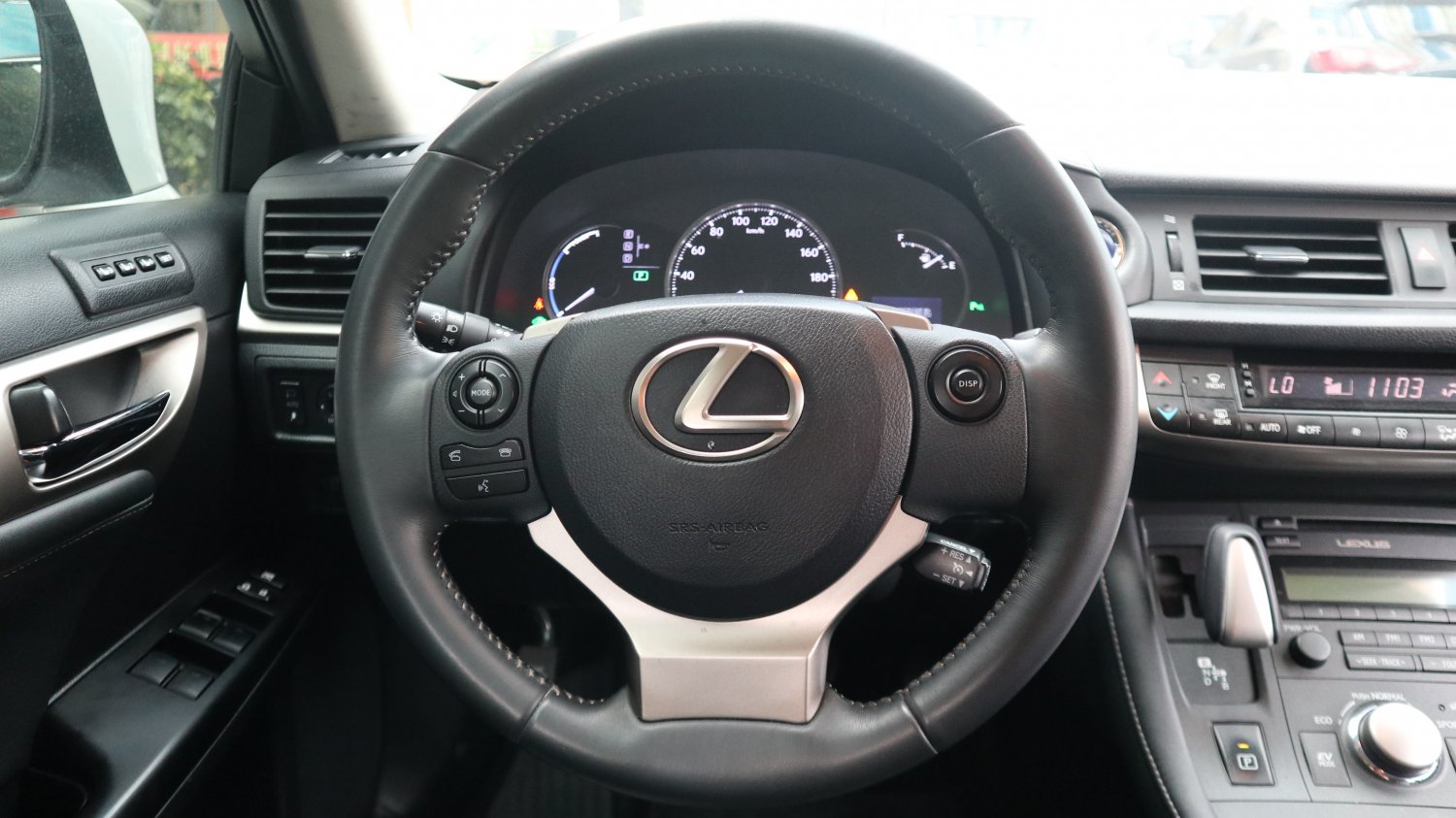 Lexus 凌志 / CT 系列 / 2014年 / 2014年 Lexus CT200h 白色 油電混合 凌志中古車 / 九肇匯元汽車 (台南) Lexus 凌志 / CT 系列 / 2014年 / 2014年 Lexus CT200h 白色 油電混合 凌志中古車 / 九肇匯元汽車 (台南)