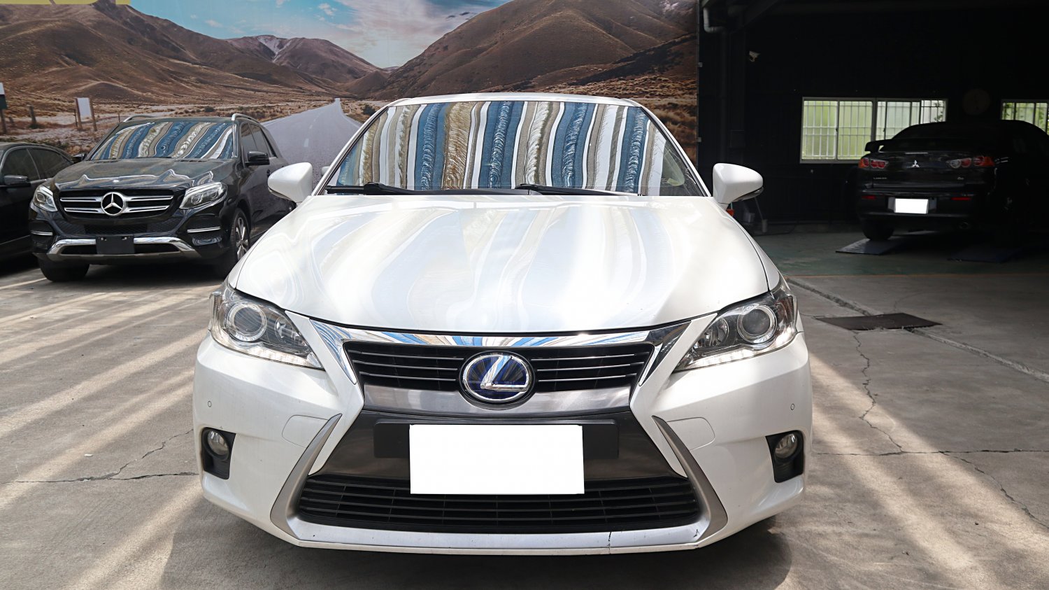 Lexus 凌志 / CT 系列 / 2014年 / 2014年 Lexus CT200h 白色 油電混合 凌志中古車 / 九肇匯元汽車 (台南) Lexus 凌志 / CT 系列 / 2014年 / 2014年 Lexus CT200h 白色 油電混合 凌志中古車 / 九肇匯元汽車 (台南)