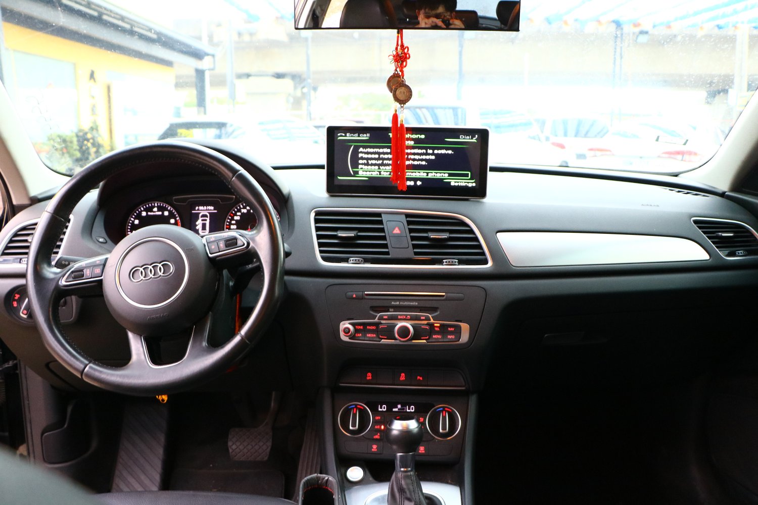 Audi 奧迪 ／ Q3 ／ 2016年 ／ 2016 年 Audi Q3 黑色 奧迪中古車 ／ 九肇匯元汽車 (台南)