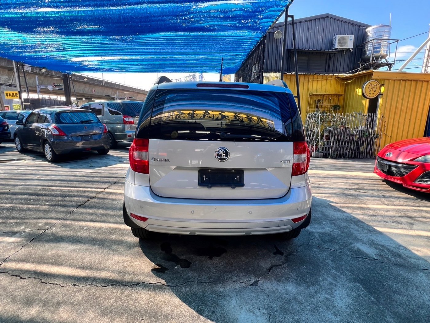 Skoda 司可達 ／ Yeti ／ 2014年 ／ 2014年Skoda Yeti 銀色 司可達中古車 ／ 佳里興店(台南)