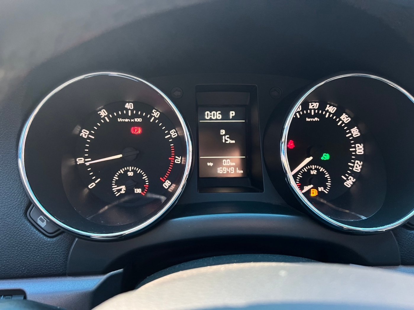 Skoda 司可達 ／ Yeti ／ 2014年 ／ 2014年Skoda Yeti 銀色 司可達中古車 ／ 佳里興店(台南)