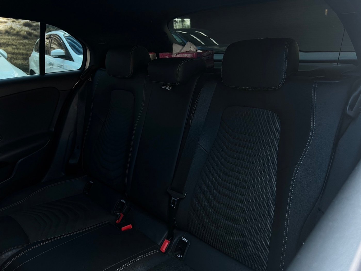 Benz 賓士 / A-Class / 2019年 / 2019年 Benz A180 白色 賓士中古車 / 佳里興店(台南) Benz 賓士 / A-Class / 2019年 / 2019年 Benz A180 白色 賓士中古車 / 佳里興店(台南)