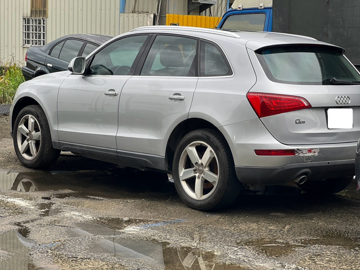 Audi 奧迪 ／ Q5 ／ 2011年 ／ 2011年 Audi Q5 銀色 奧迪中古車 ／ 委外廠商