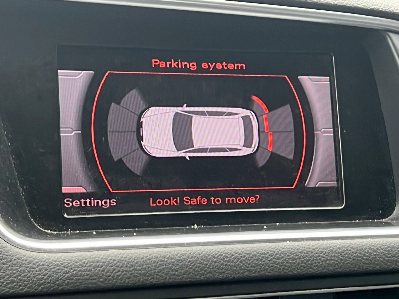 Audi 奧迪 ／ Q5 ／ 2011年 ／ 2011年 Audi Q5 銀色 奧迪中古車 ／ 委外廠商
