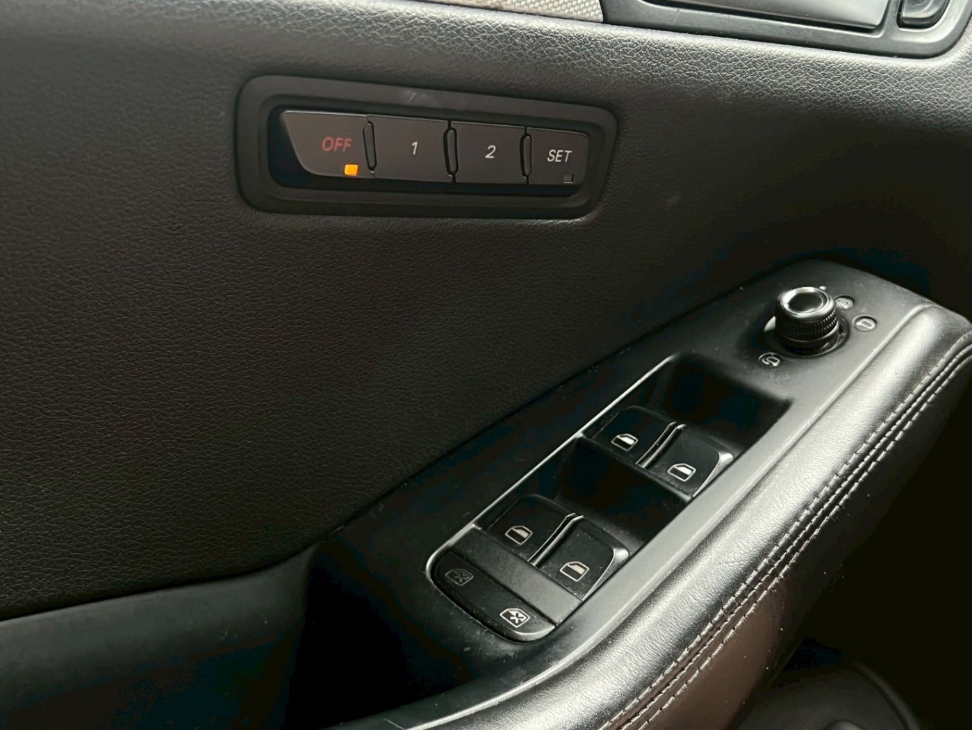 Audi 奧迪 ／ Q5 ／ 2011年 ／ 2011年 Audi Q5 銀色 奧迪中古車 ／ 委外廠商