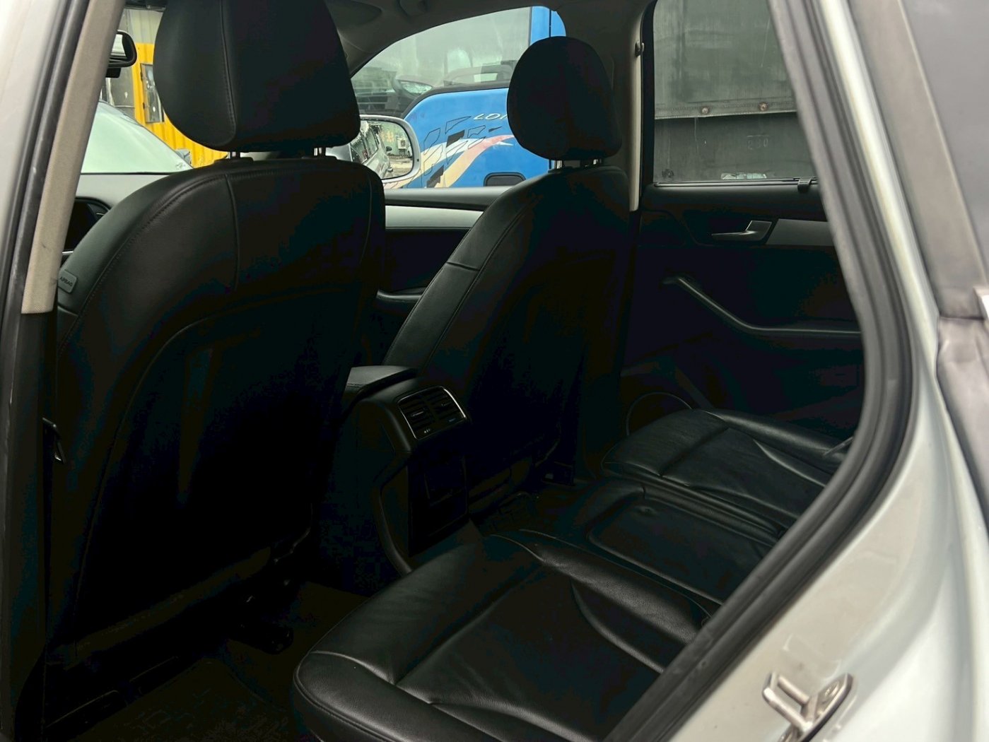 Audi 奧迪 ／ Q5 ／ 2011年 ／ 2011年 Audi Q5 銀色 奧迪中古車 ／ 委外廠商