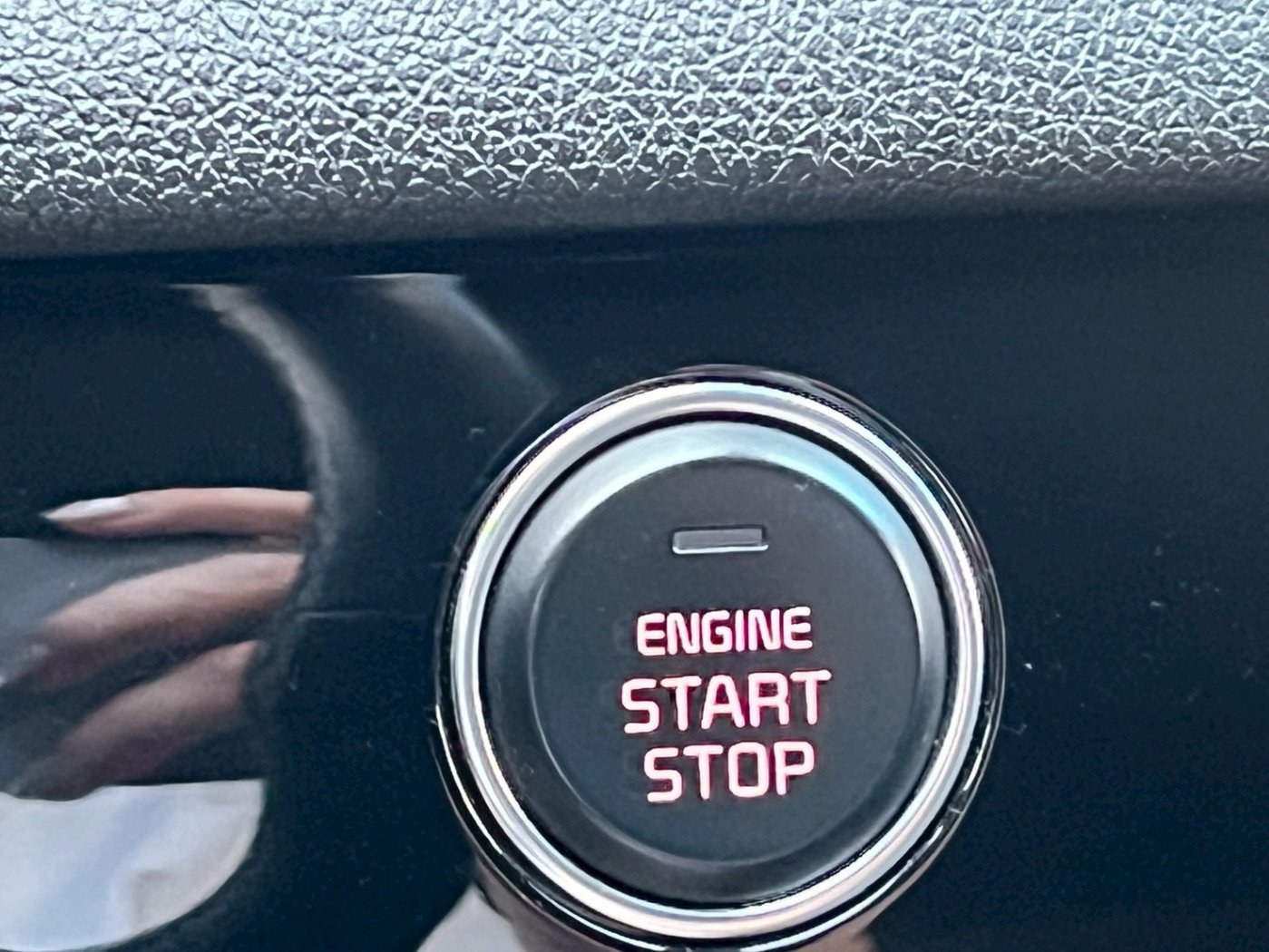 Kia 起亞 ／ Sportage ／ 2020年 ／ 2020年 kia Sportage 白色 起亞中古車 ／ MG車庫(台南)