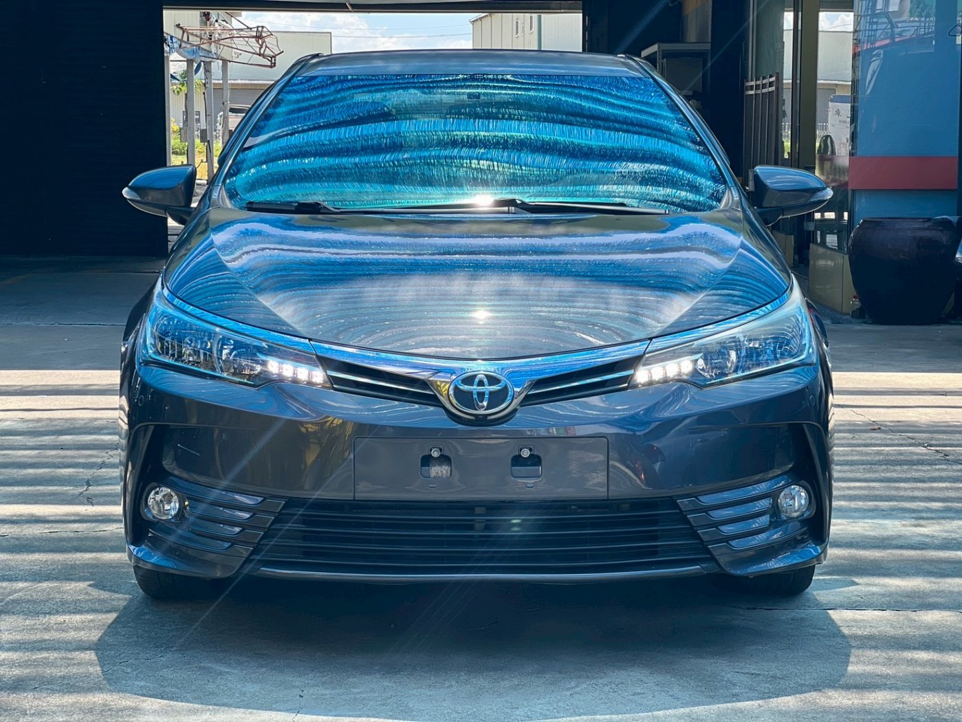 Toyota 豐田 ／ Altis ／ 2017年 ／ 2017年 Toyota Altis 灰色 豐田中古車 ／ 高拍