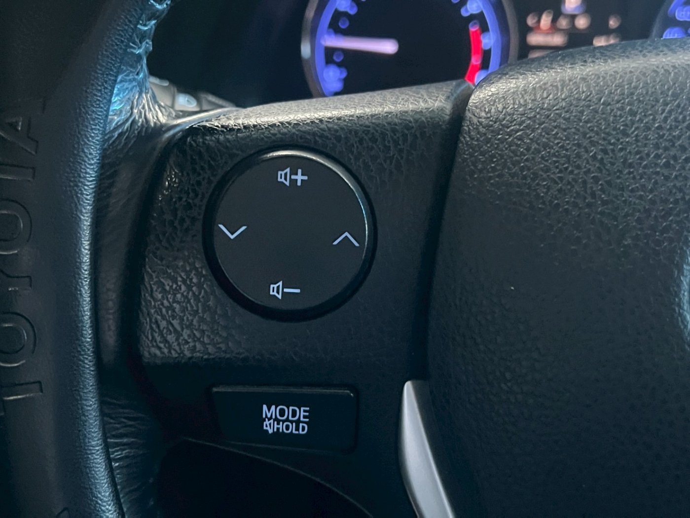 Toyota 豐田 ／ Altis ／ 2017年 ／ 2017年 Toyota Altis 灰色 豐田中古車 ／ 高拍