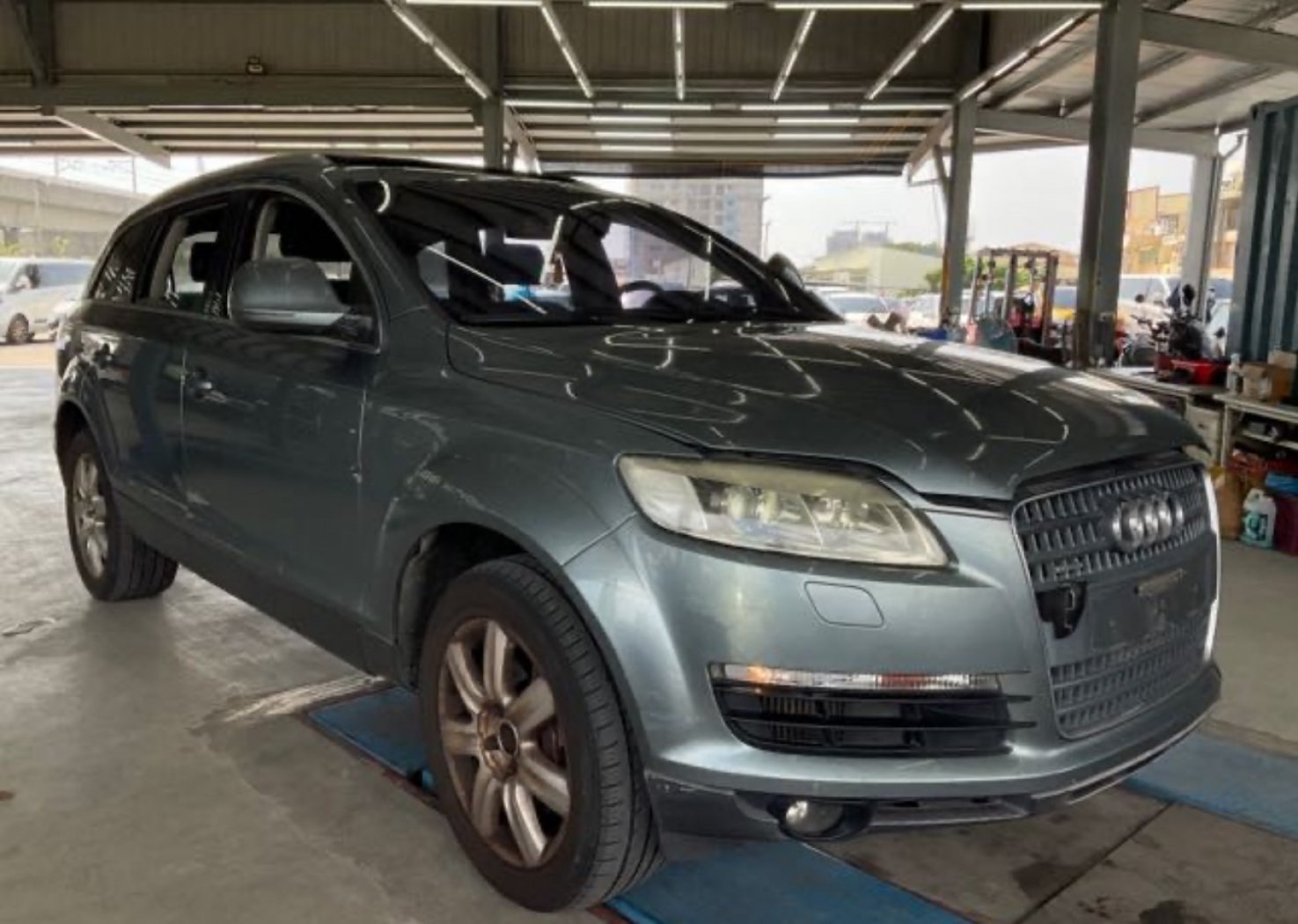 Audi 奧迪/Q7/200610/2967c.c/高拍