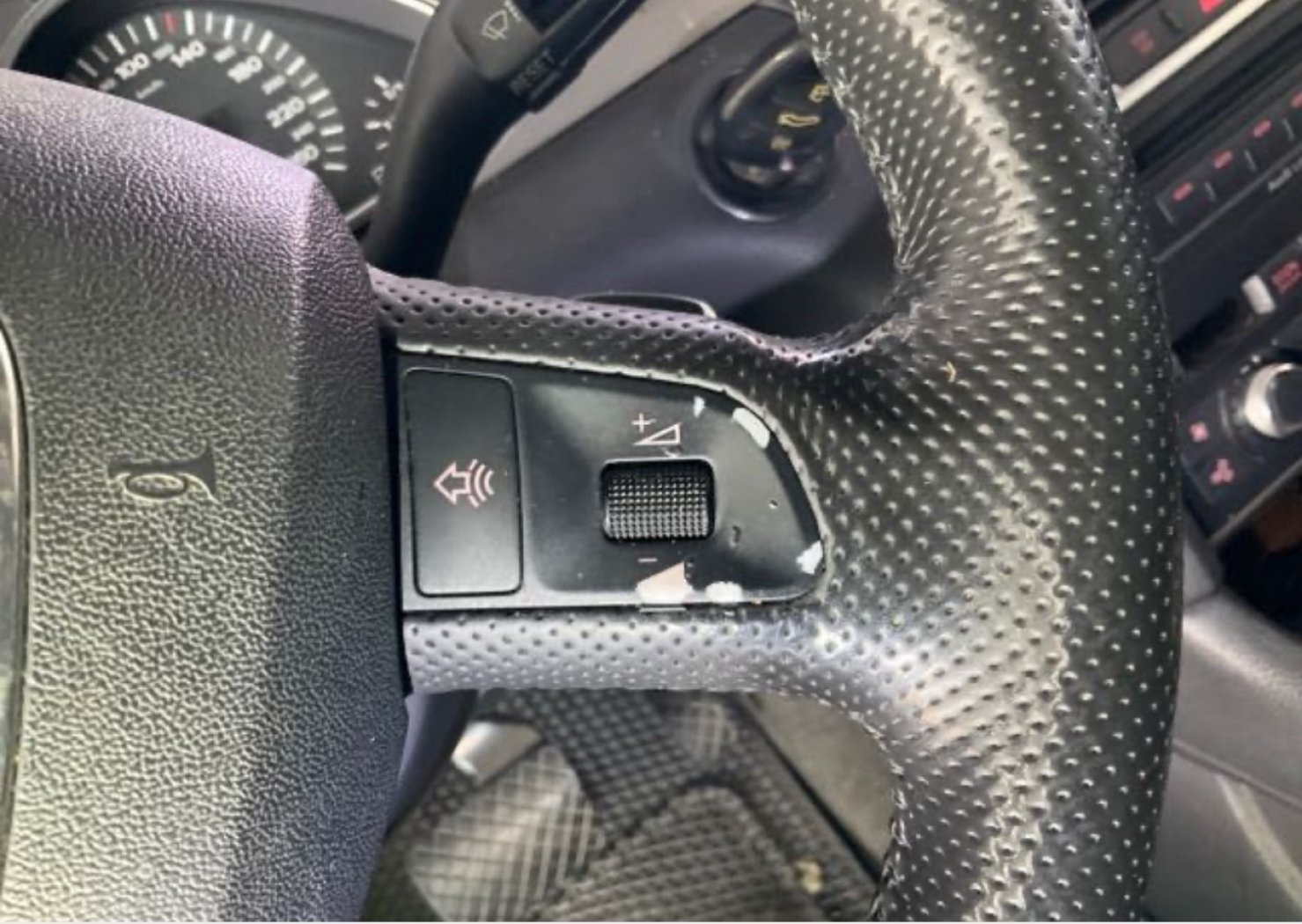 Audi 奧迪 ／ Q7 ／ 2006年 ／ 2006年Audi Q7 灰色 奧迪中古車 ／ 高拍