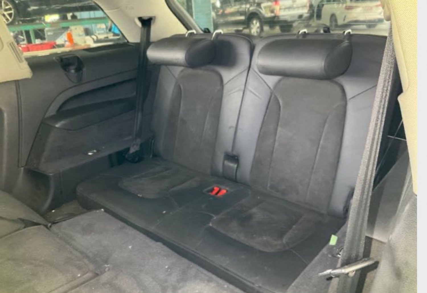 Audi 奧迪 ／ Q7 ／ 2006年 ／ 2006年Audi Q7 灰色 奧迪中古車 ／ 高拍