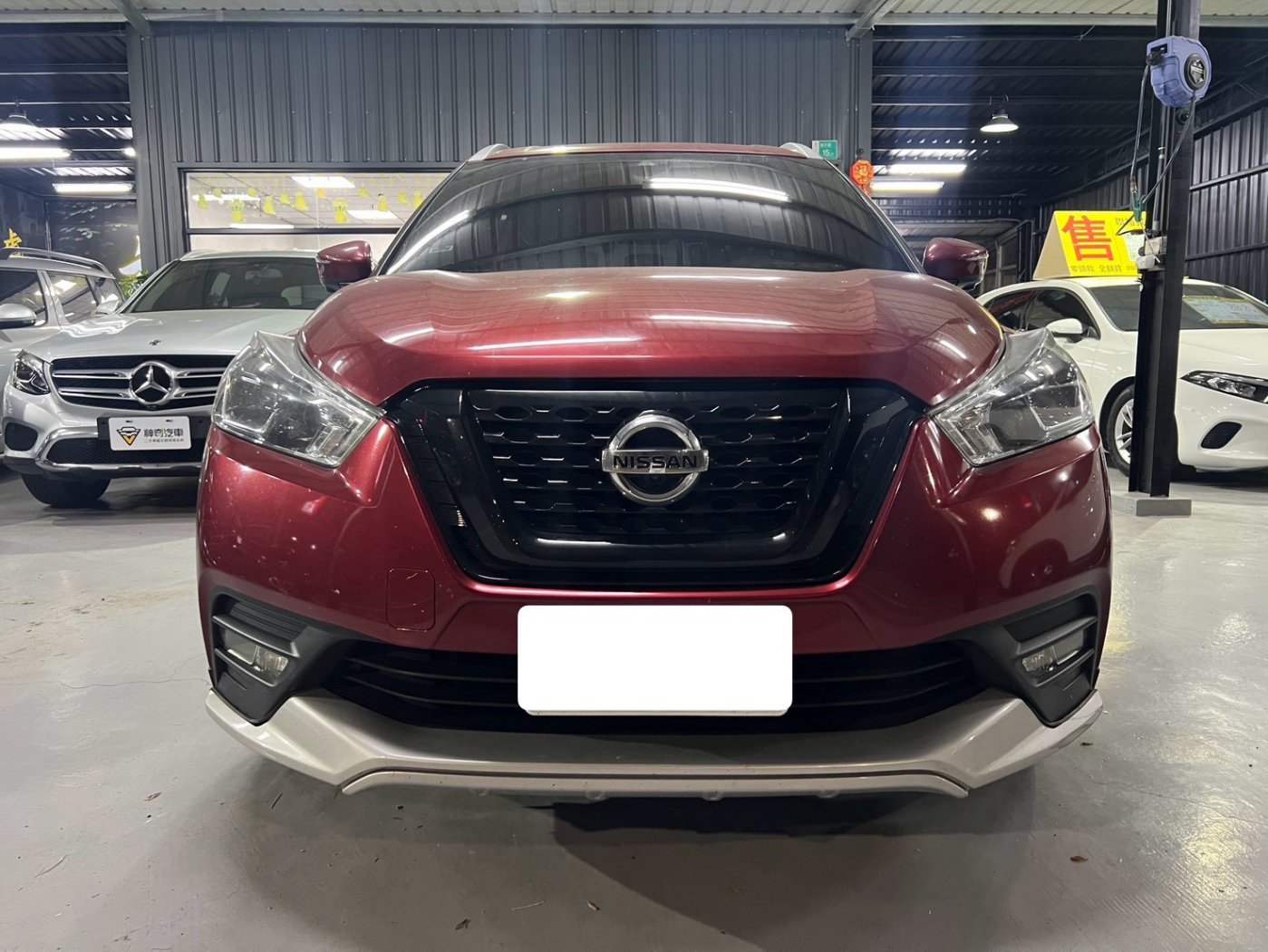 Nissan 日產 ／ Kicks ／ 2021年 ／ 2021年Nissan Kicks 深紅色 日產中古車 ／ MG車庫(台南)