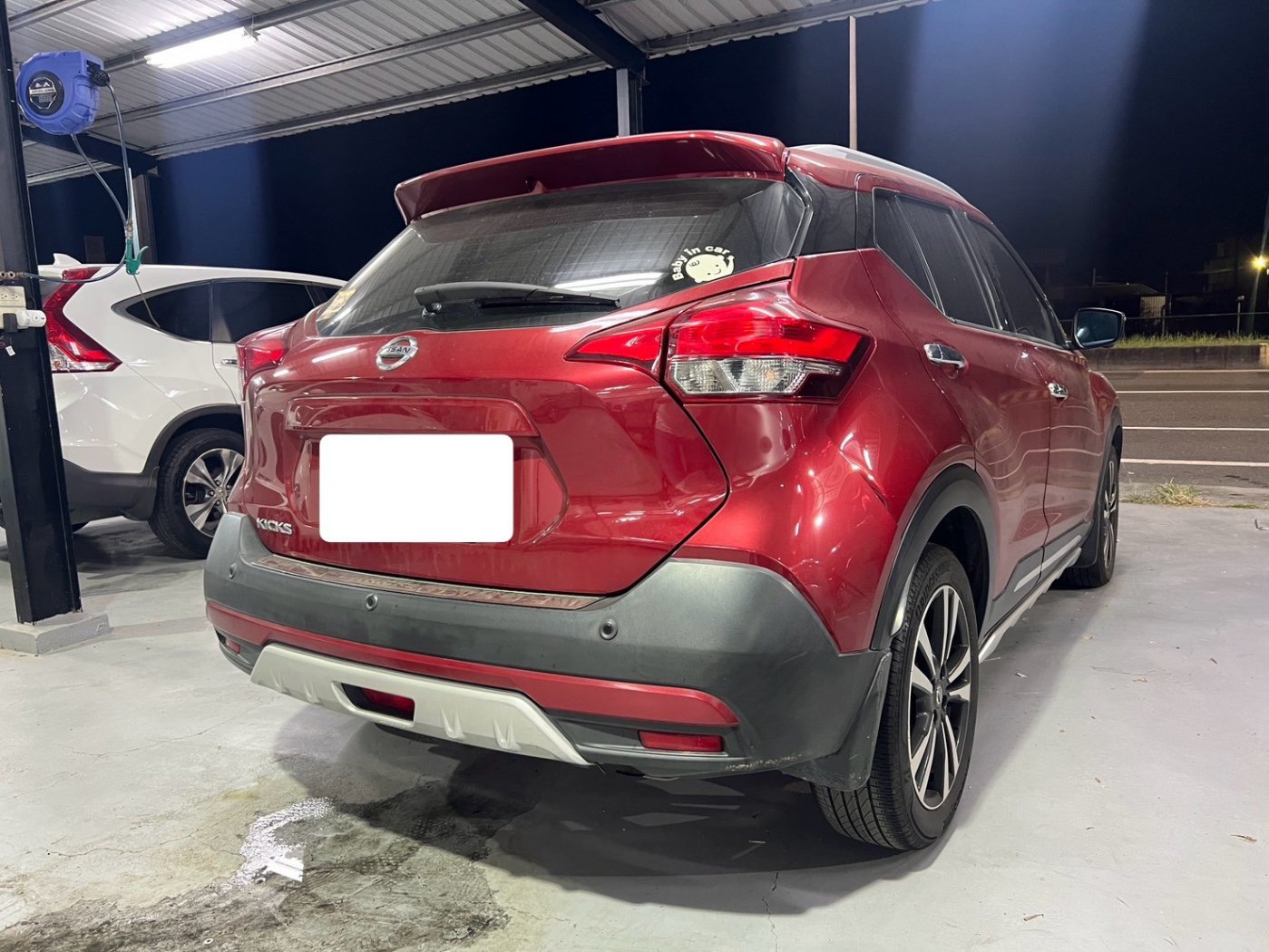 Nissan 日產 ／ Kicks ／ 2021年 ／ 2021年Nissan Kicks 深紅色 日產中古車 ／ MG車庫(台南)
