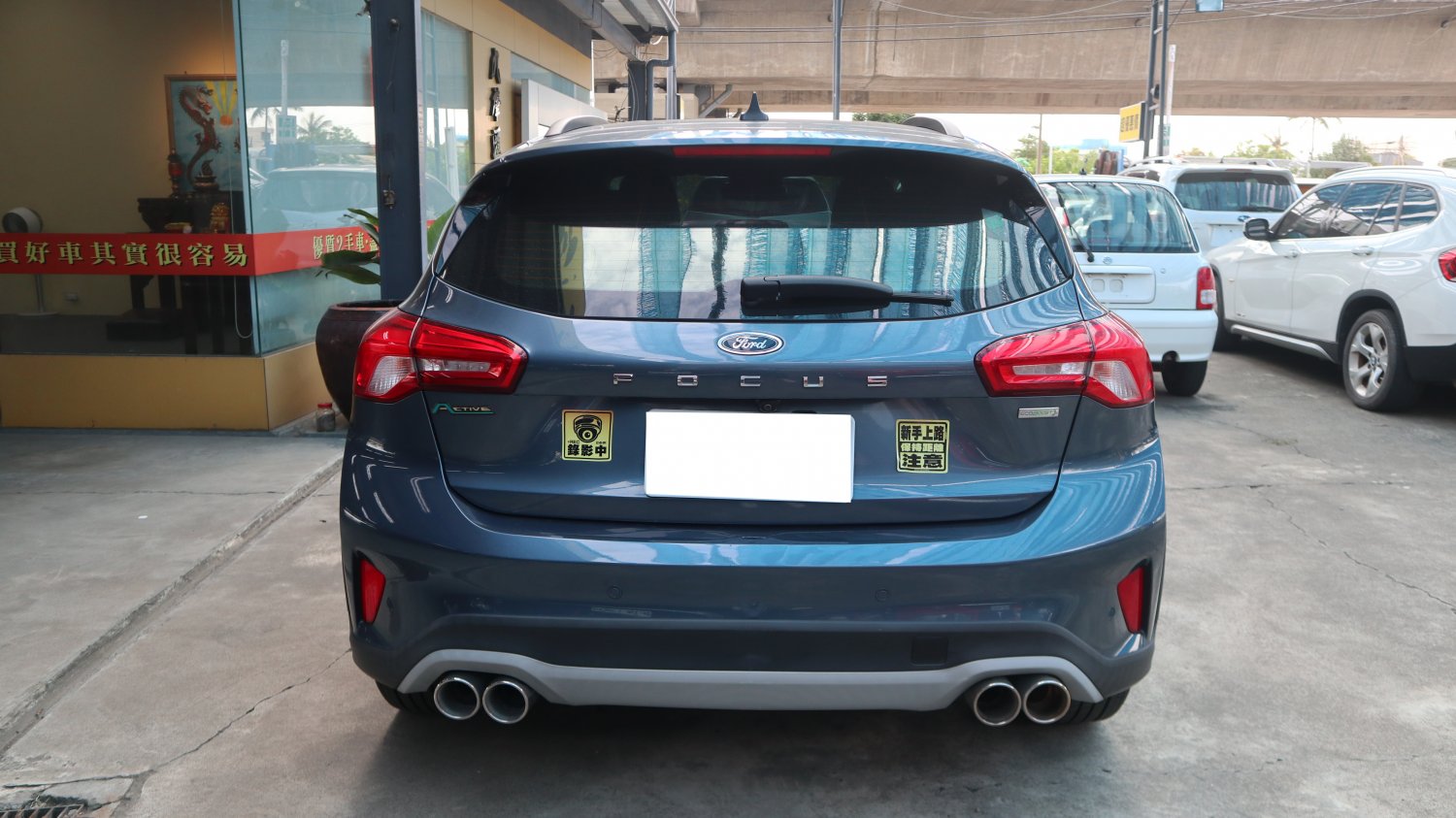 Ford 福特 ／ Focus ／ 2021年 ／ 2021年 Ford Focus 藍色 福特中古車 ／ 九肇匯元汽車 (台南)