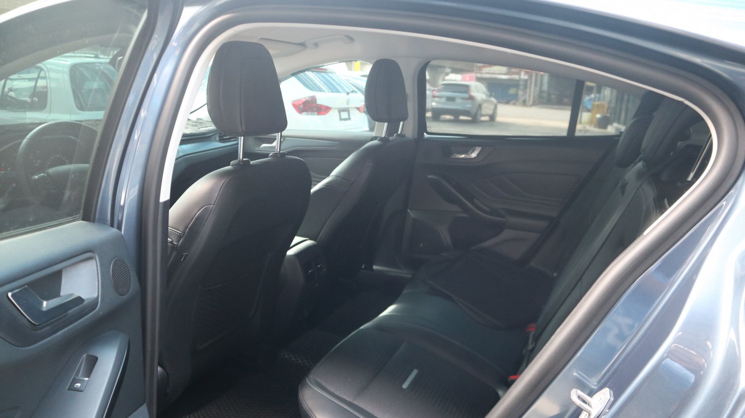 Ford 福特 ／ Focus ／ 2021年 ／ 2021年 Ford Focus 藍色 福特中古車 ／ 九肇匯元汽車 (台南)