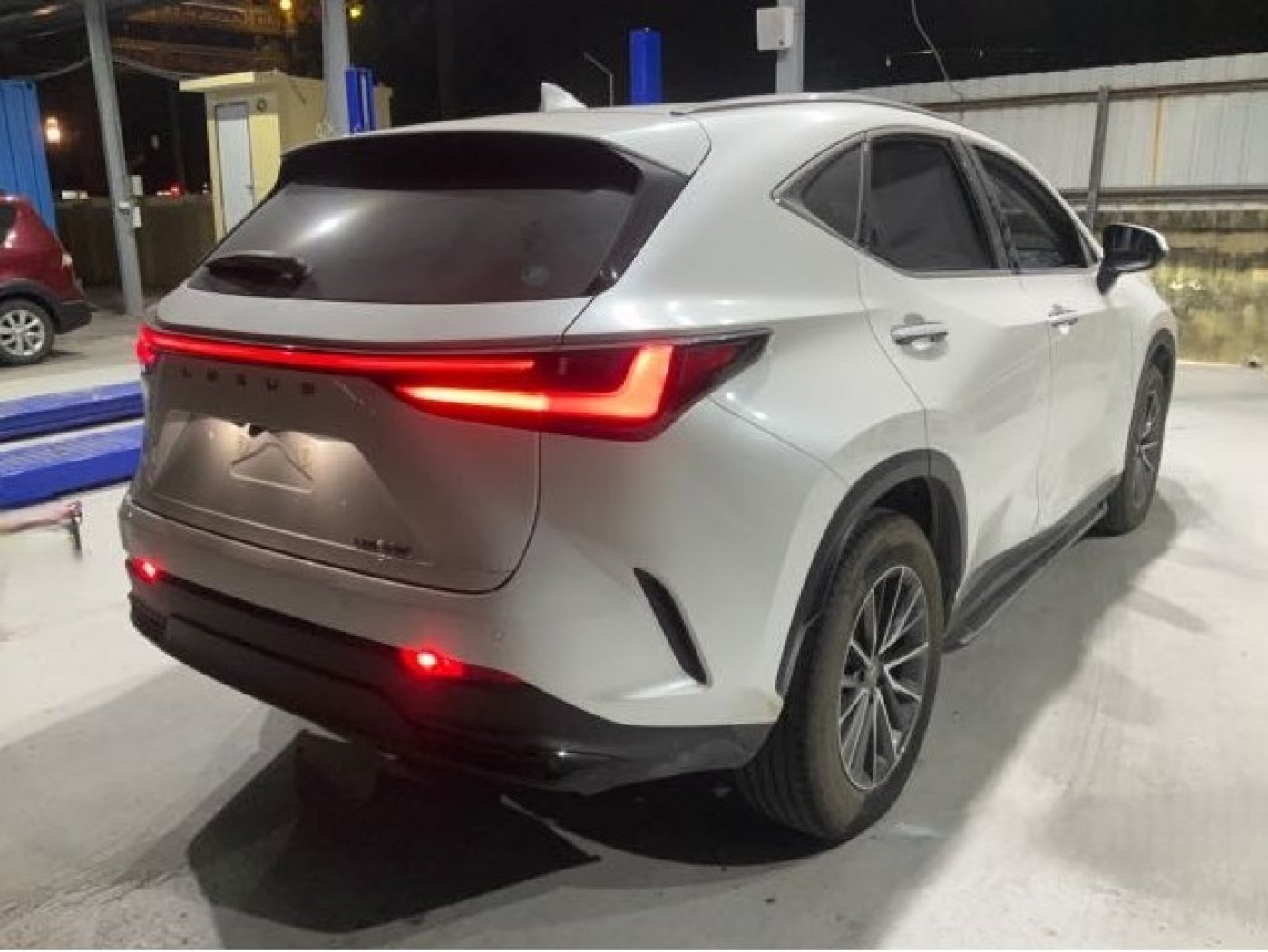 Lexus 凌志 ／ NX 系列 ／ 2023年 ／ 2023年Lexus NX200 白色 凌志中古車 ／ 高拍