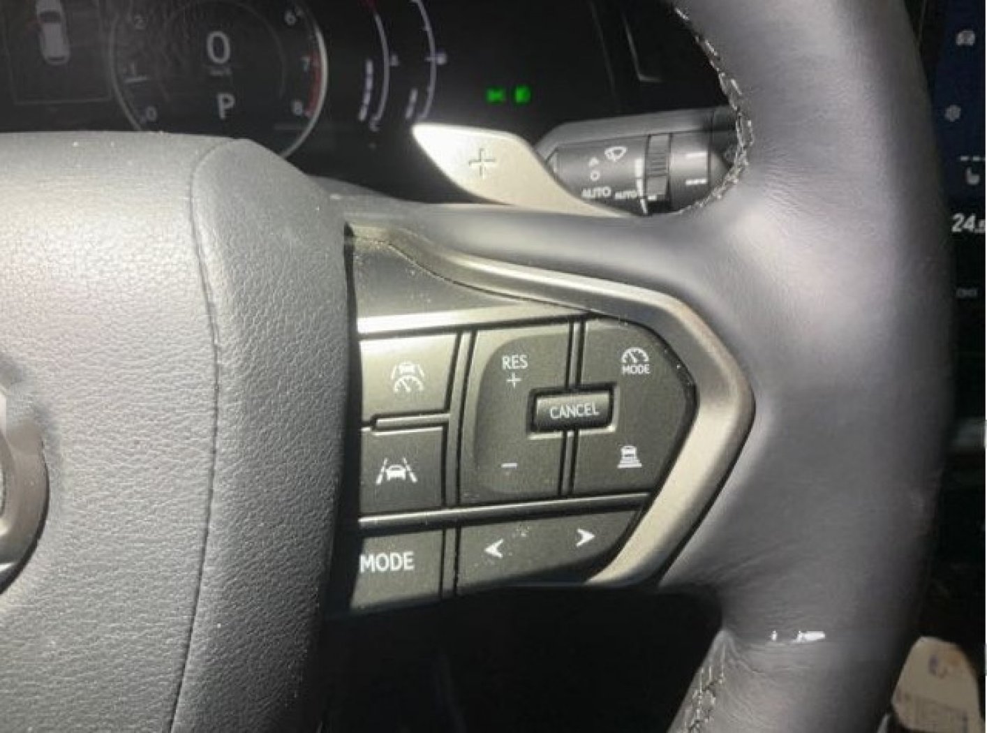 Lexus 凌志 ／ NX 系列 ／ 2023年 ／ 2023年Lexus NX200 白色 凌志中古車 ／ 高拍