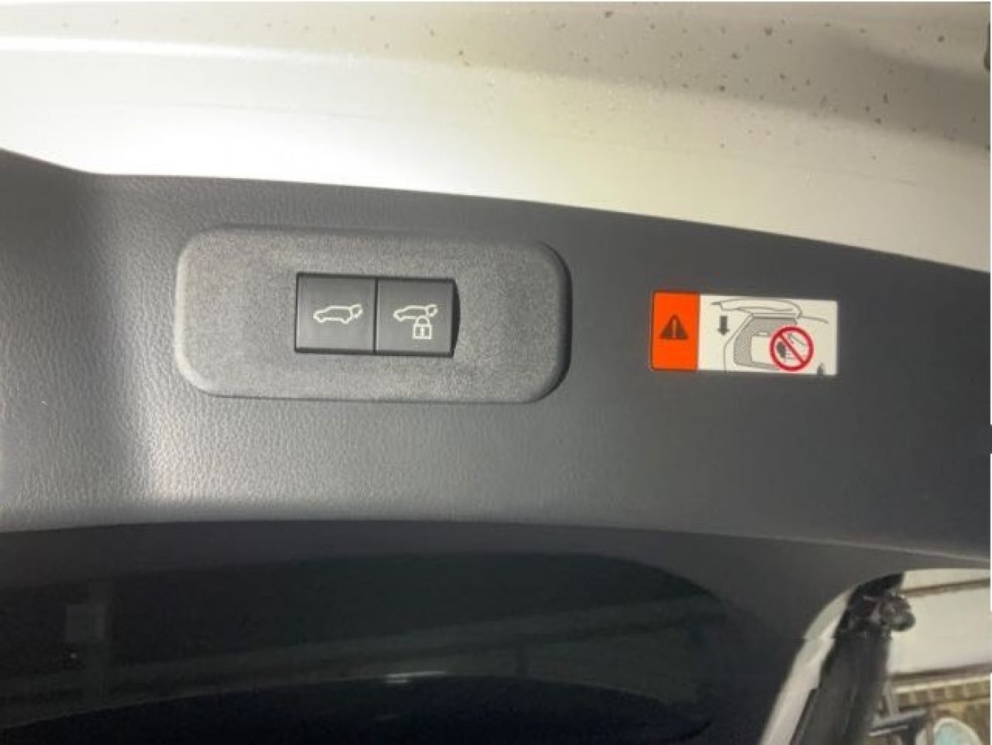Lexus 凌志 ／ NX 系列 ／ 2023年 ／ 2023年Lexus NX200 白色 凌志中古車 ／ 高拍