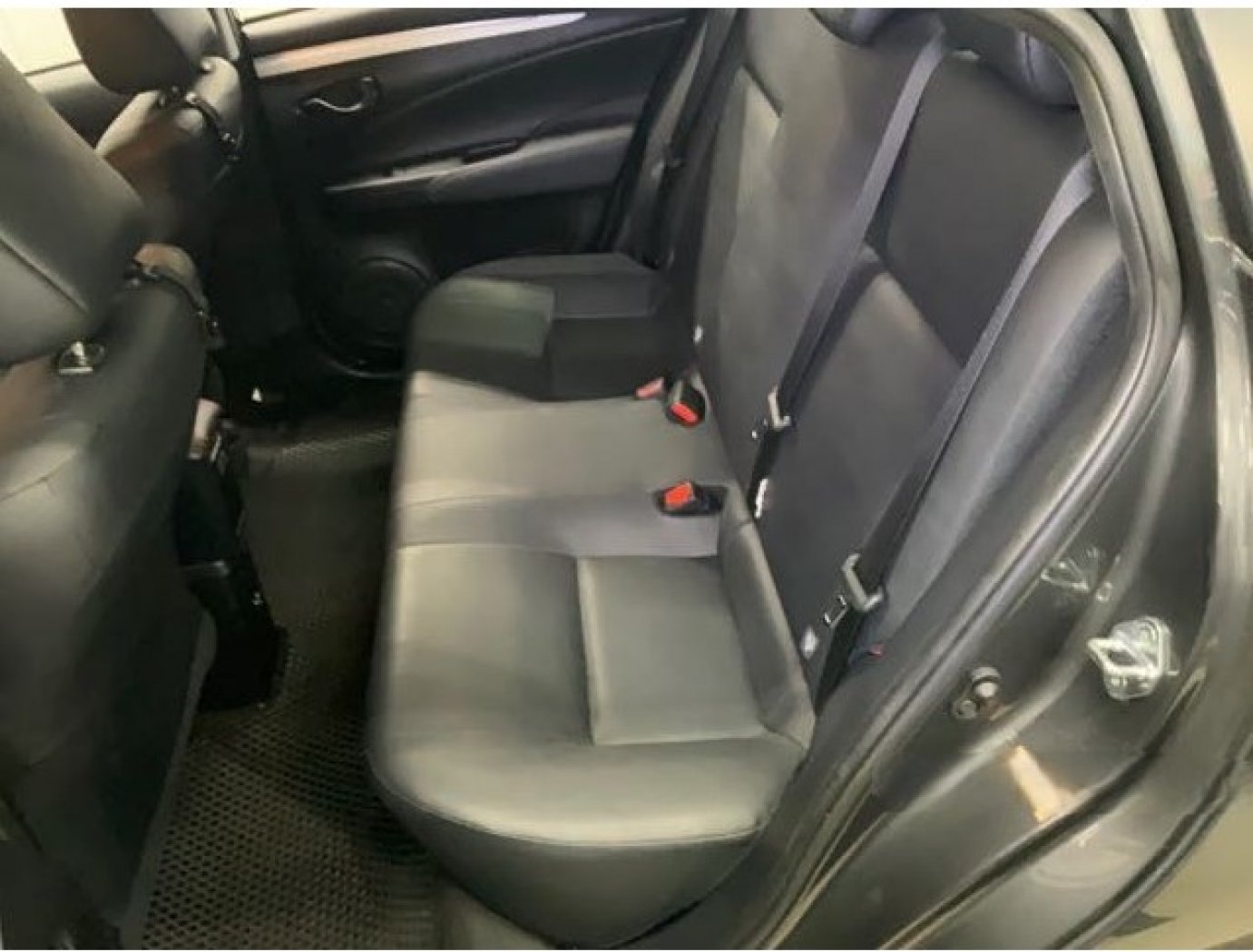 Toyota 豐田 ／ Vios ／ 2021年 ／ 2021年 Toyota vios  灰色 豐田中古車 ／ 高拍