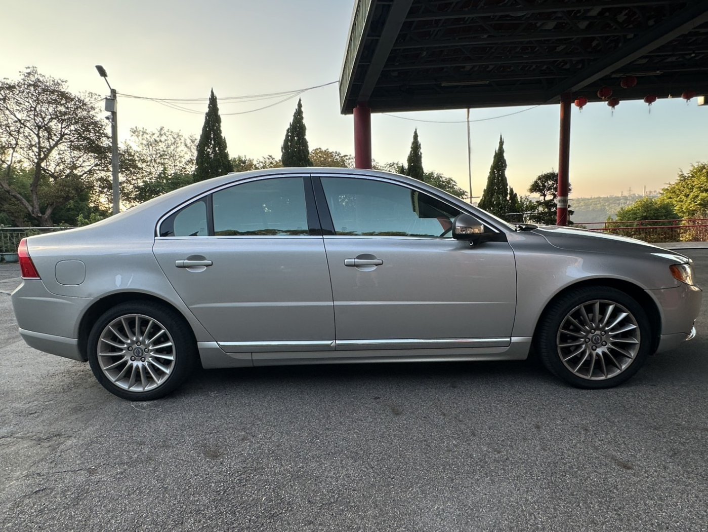 Volvo 富豪 ／ S80 ／ 2009年 ／ 2009年VOLVO S80 銀色 富豪中古車 ／ 桃園店
