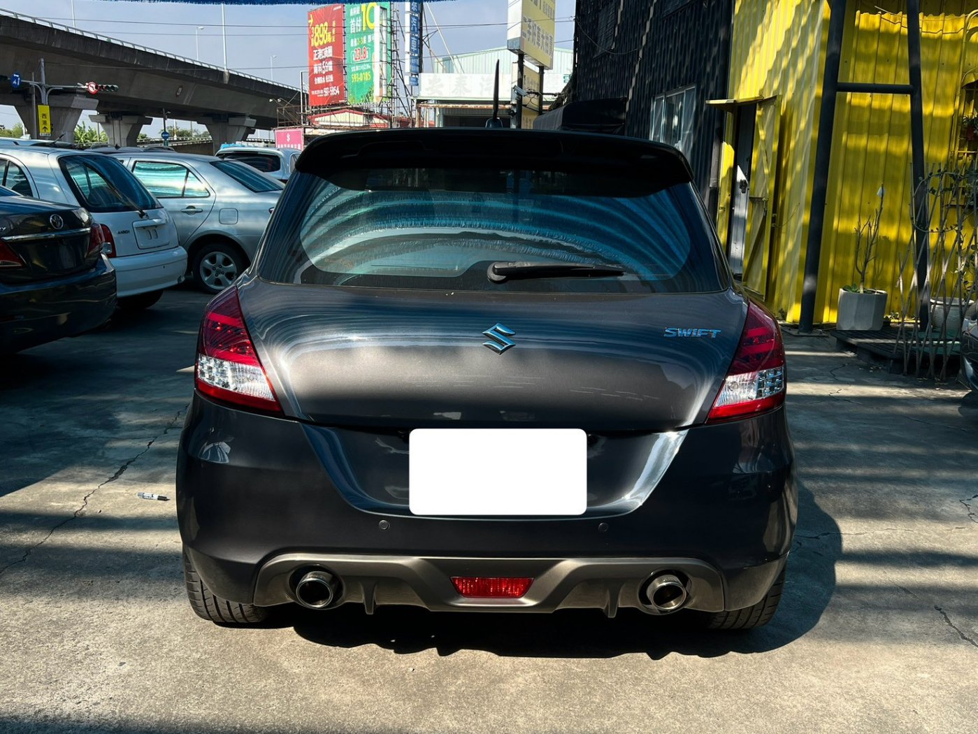 Suzuki 鈴木 ／ Swift ／ 2011年 ／ 2011年Suzuki Swift 灰色 鈴木中古車 ／ MG車庫(台南)