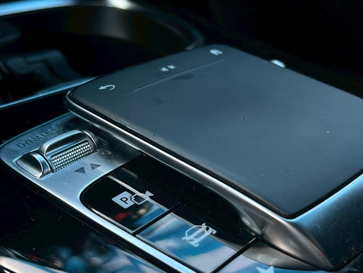 Benz 賓士 ／ A-Class ／ 2019年 ／ 2019年 Benz A200 深灰色 賓士中古車 ／ 九肇匯元汽車 (台南)