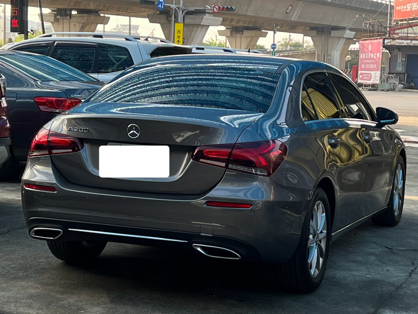 Benz 賓士 ／ A-Class ／ 2019年 ／ 2019年 Benz A200 深灰色 賓士中古車 ／ 九肇匯元汽車 (台南)