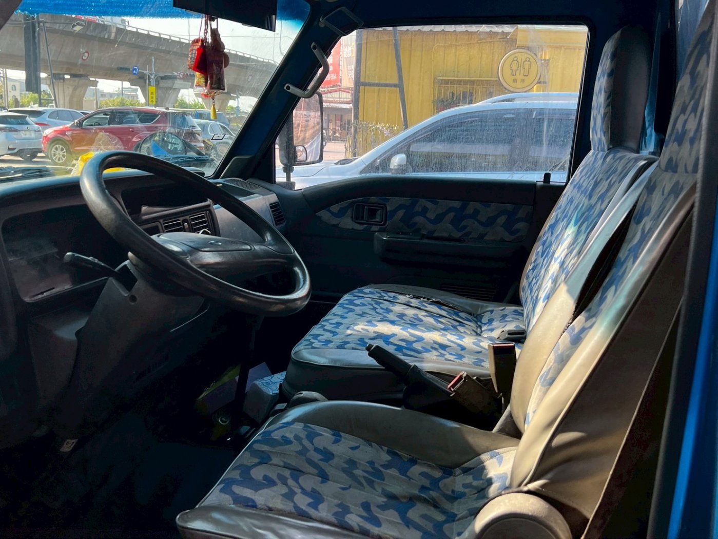 Ford 福特 ／ Econovan 載卡多 ／ 2005年 ／ 2005年 Ford Econovan 載卡多 藍色 福特中古貨車 ／ 九肇匯元汽車 (台南)