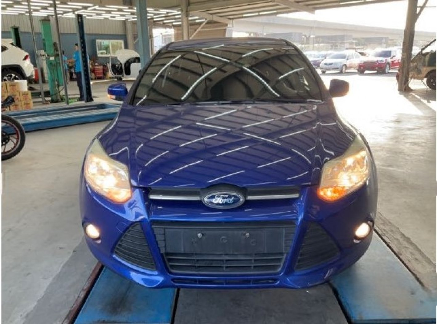 Ford 福特 ／ Focus ／ 2015年 ／ 2015年 Ford Focus 藍色 福特中古車 ／ 九肇匯元汽車 (台南)