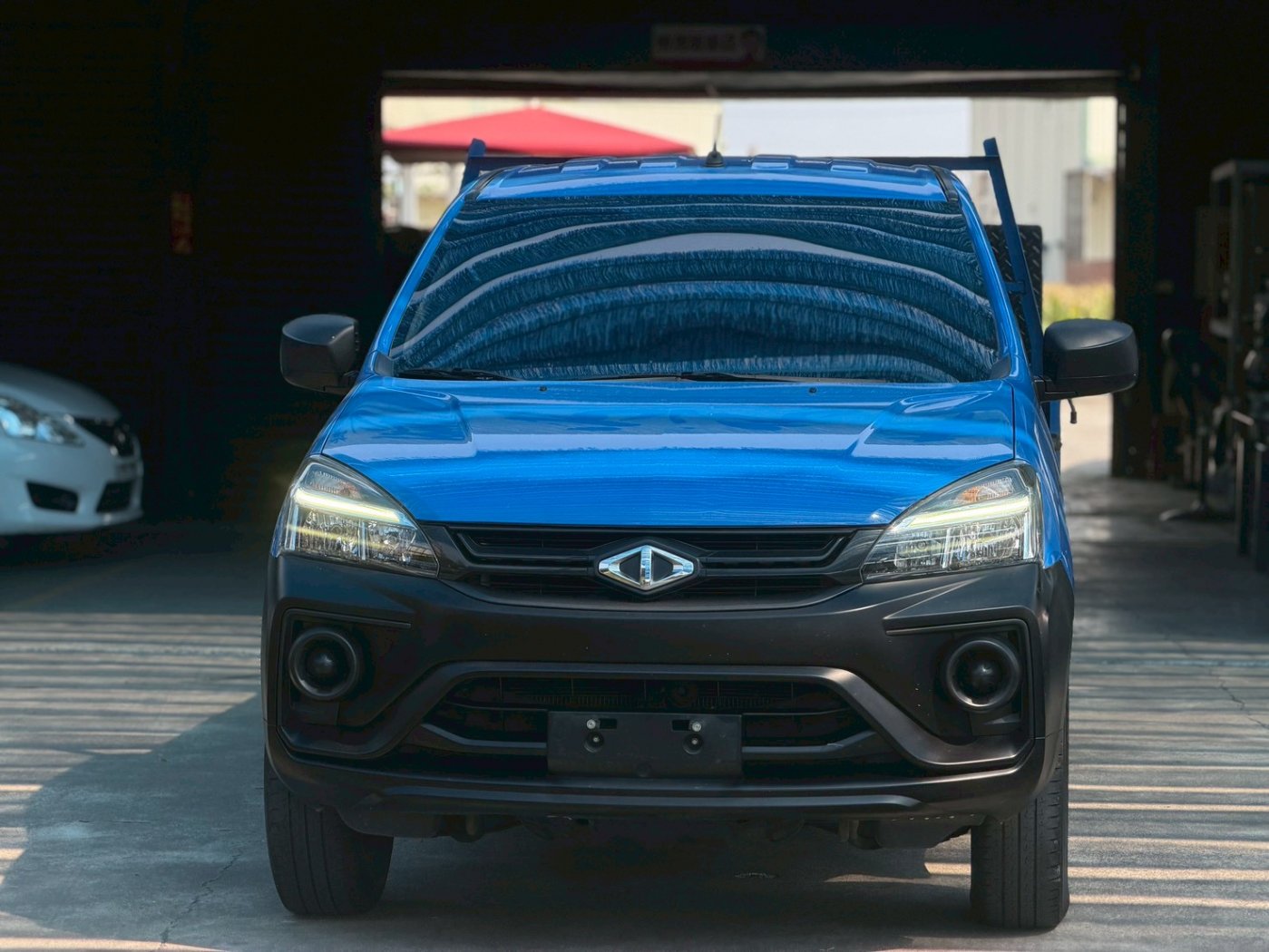 Mitsubishi 三菱 ／ Zinger ／ 2022年 ／ 2022年Mitsubishi Zinger  藍色 三菱中古車 ／ 高拍