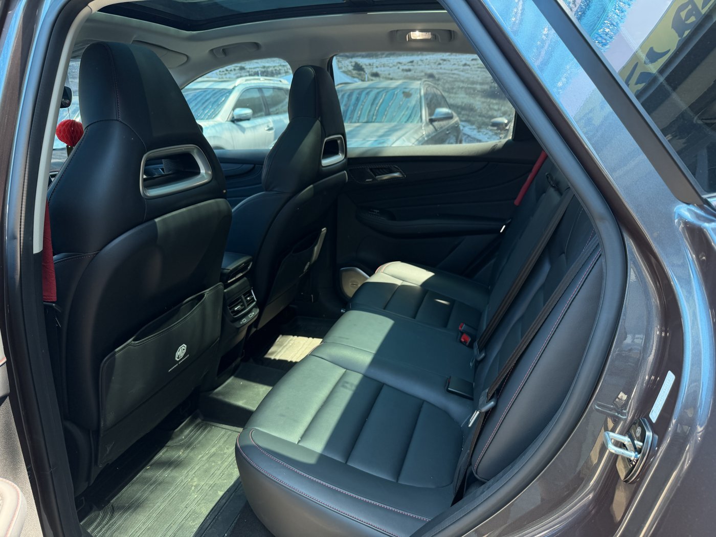 MG 中華名爵 ／ HS ／ 2023年 ／ 2023年MG Hs 灰色 MG中古車 ／ 九肇匯元汽車 (台南)