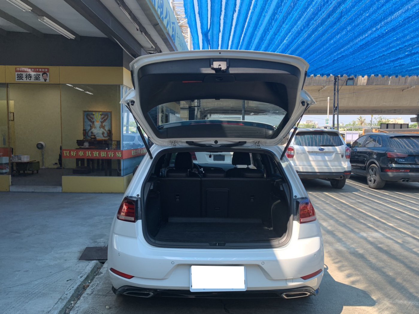 VW 福斯 ／ Golf ／ 2017年 ／ 2017年 VW Golf  白色 福斯中古車 ／ 高拍