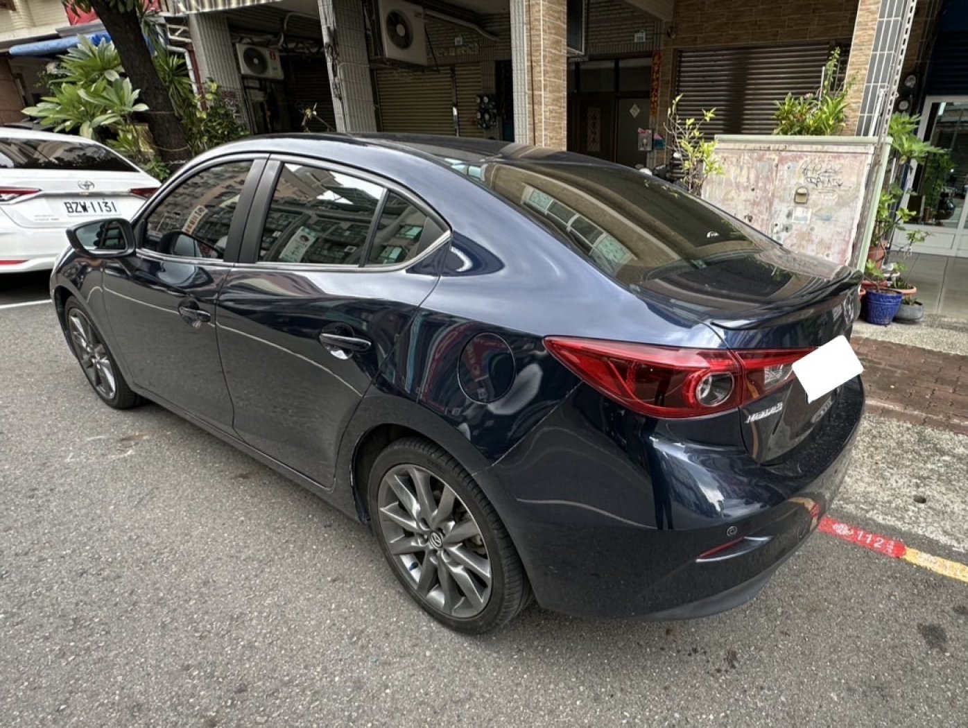 Mazda 馬自達 ／ Mazda 3 ／ 2017年 ／ 2017年Mazda 3 深藍色 馬自達中古車 ／ 待入庫