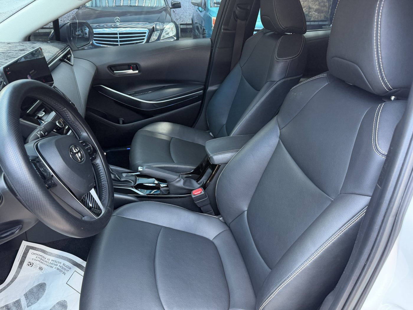 Toyota 豐田 ／ Altis ／ 2021年 ／ 2021年 Toyota Altis 白色 豐田中古車 ／ 安南店(台南)