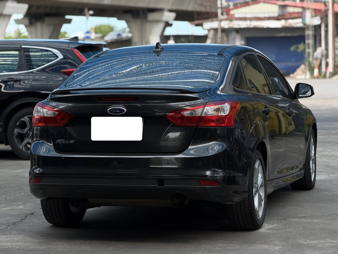 Ford 福特 ／ Focus ／ 2015年 ／ 2015年 Ford Focus 灰色 福特中古車 ／ 九肇匯元汽車 (台南)