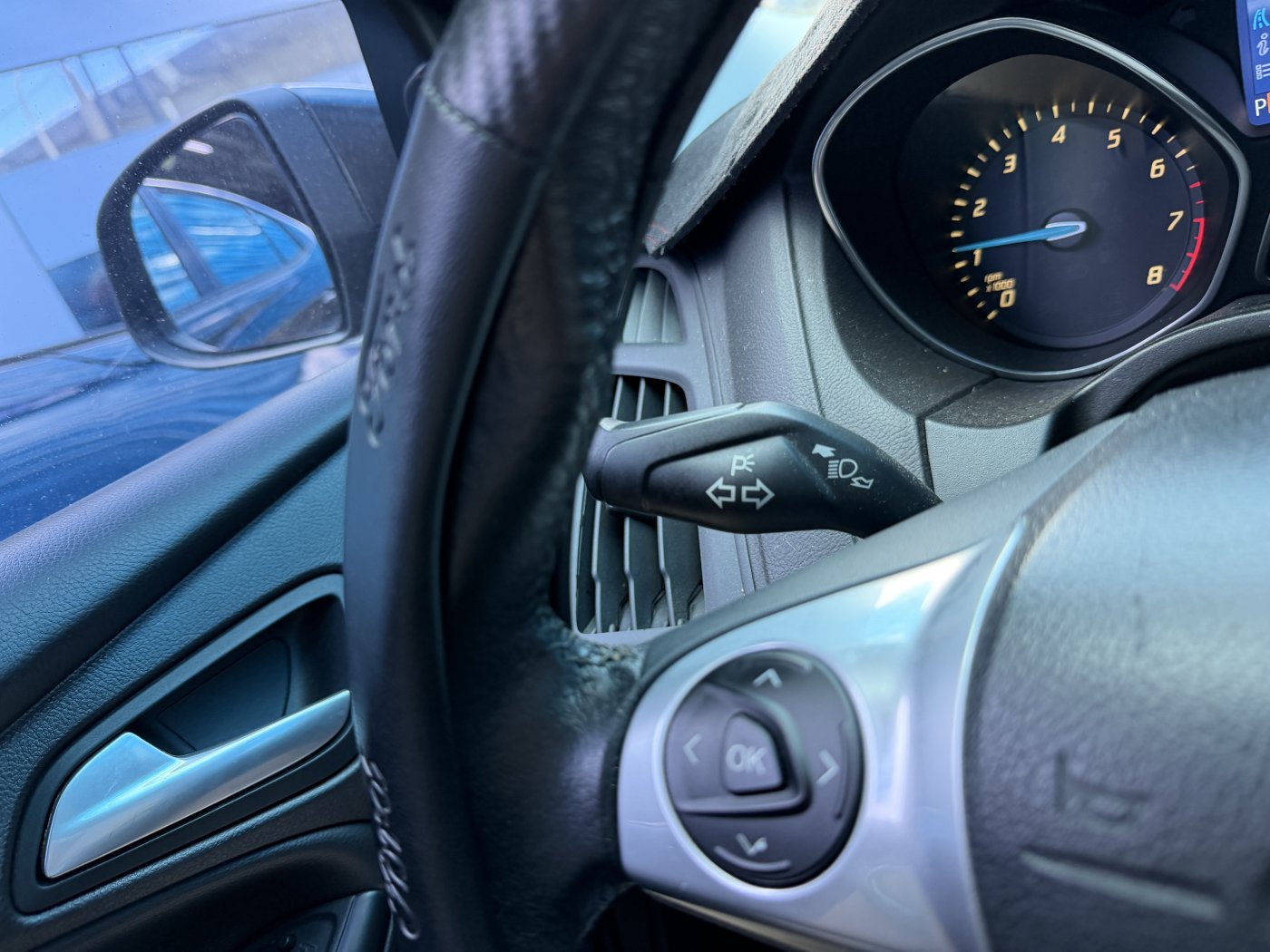 Ford 福特 ／ Focus ／ 2015年 ／ 2015年 Ford Focus 灰色 福特中古車 ／ 九肇匯元汽車 (台南)